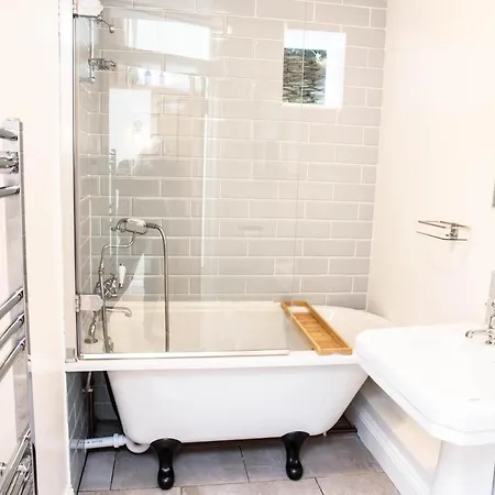 3 Bedroom Stunning House With Garden And Amazing Sea Views Dartmouth Exterior photo