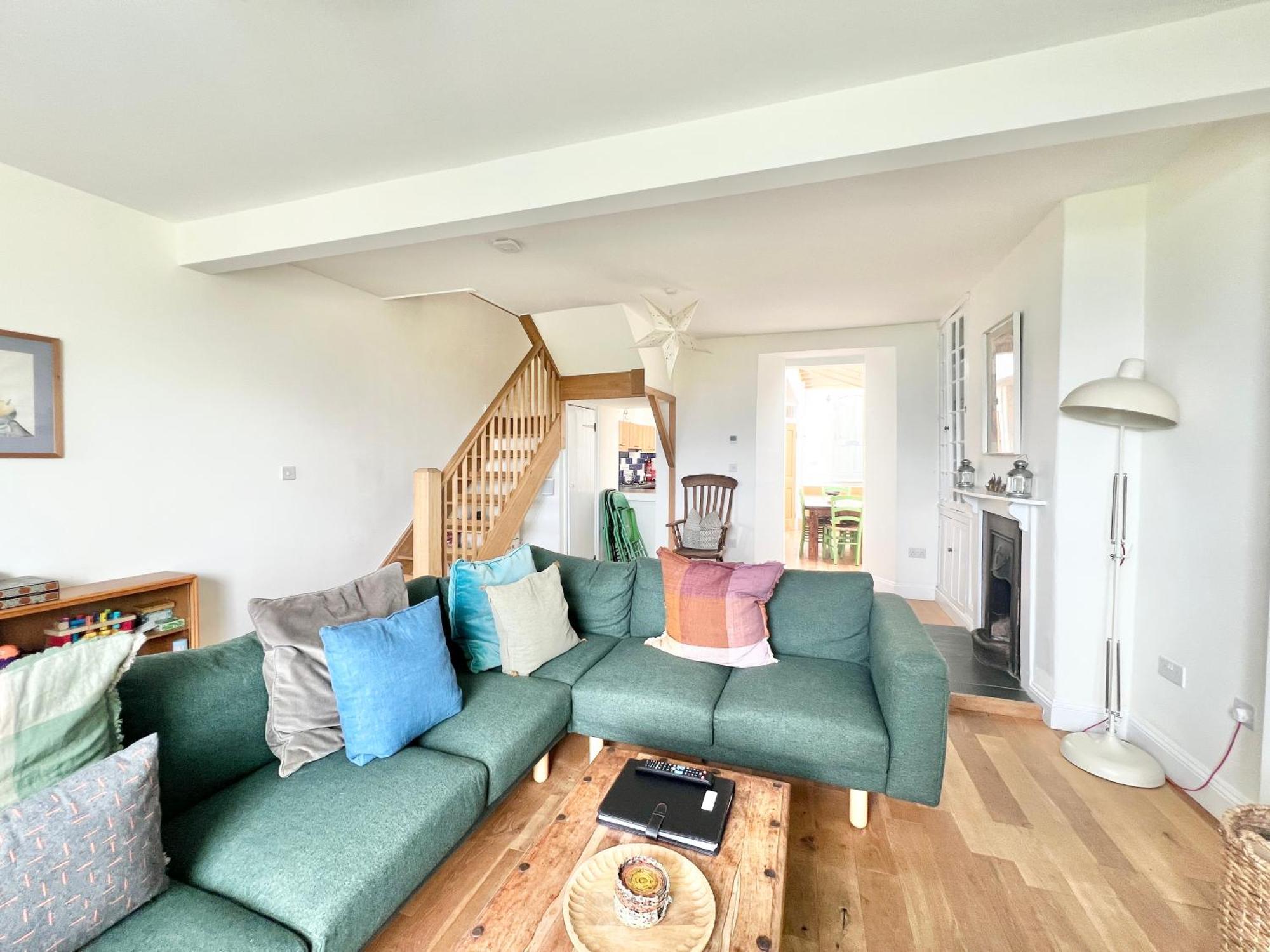 3 Bedroom Stunning House With Garden And Amazing Sea Views * Dartmouth